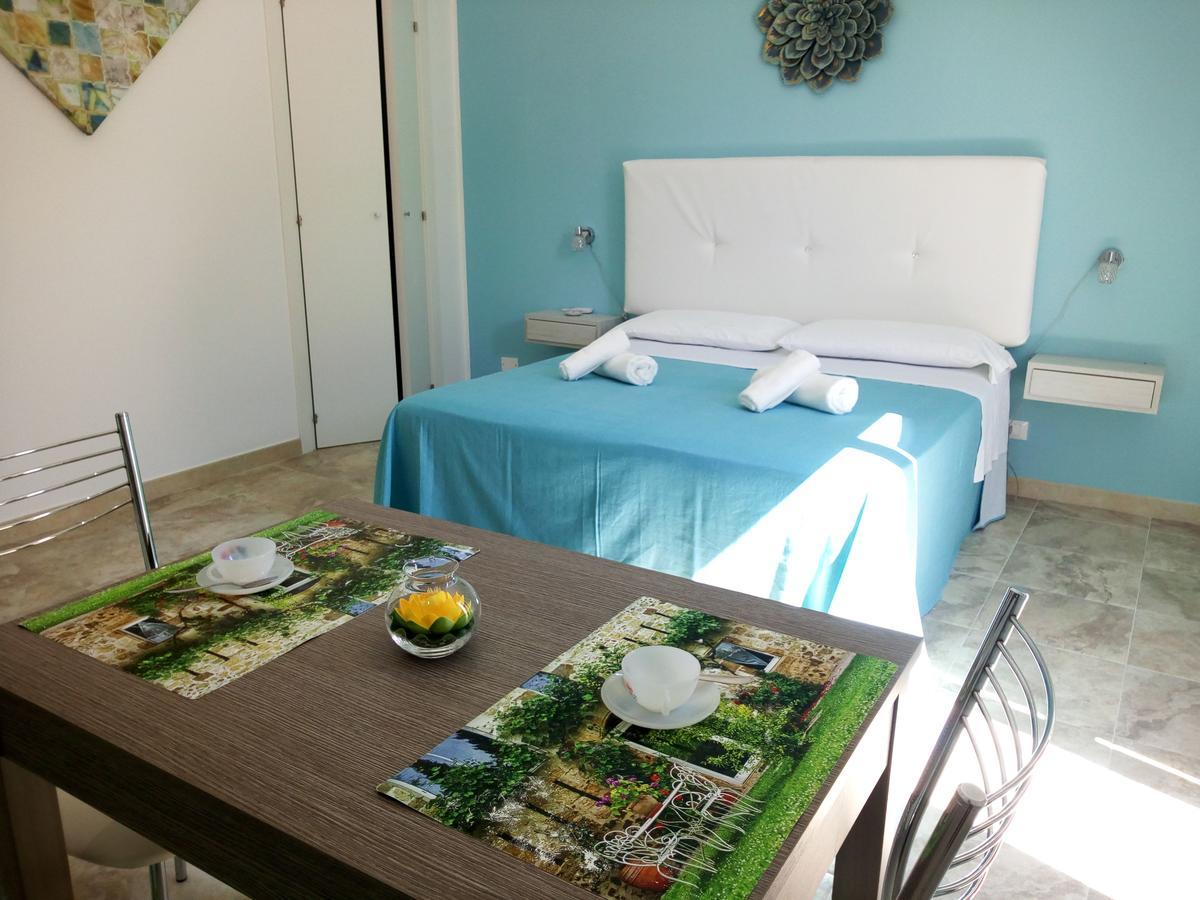Holiday Homenza San Vito Lo Capo Exteriör bild